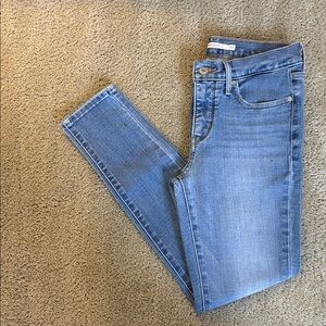 Levi’s 311 Shaping Skinny Denim